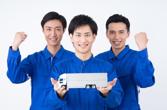 板金整備を専門とする業者は自動車板金等リペアの実績が豊富です